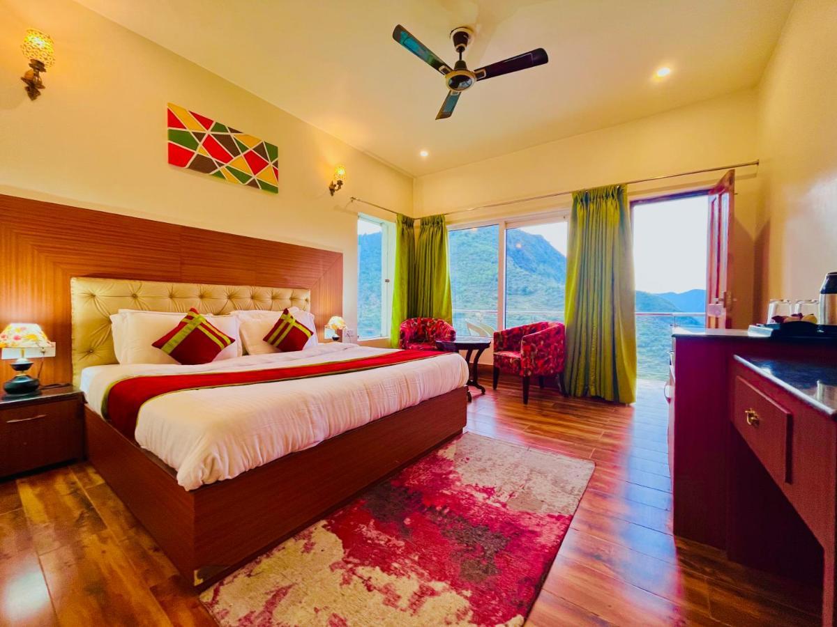 Kempty Myst Resort, Mussoorie - A Comfortable Stay Ngoại thất bức ảnh