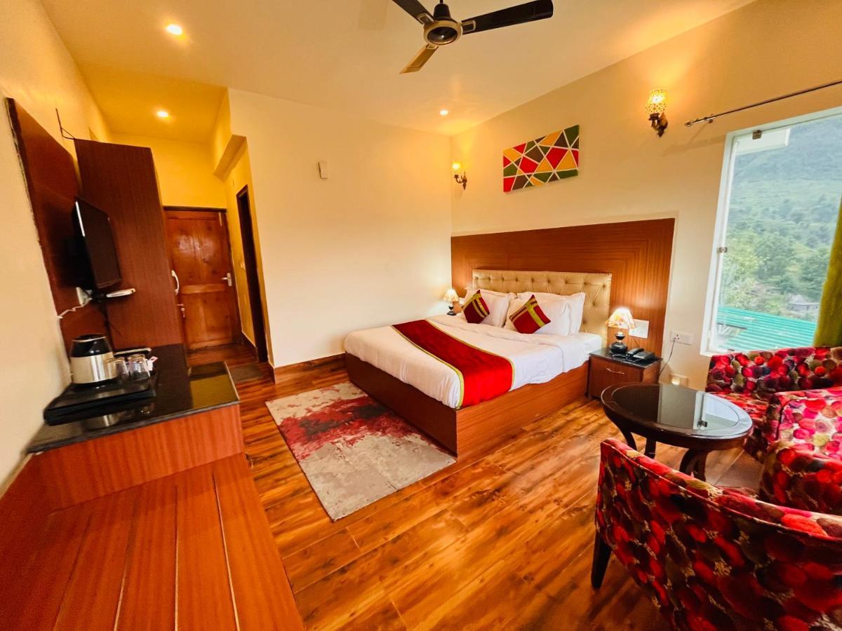 Kempty Myst Resort, Mussoorie - A Comfortable Stay Ngoại thất bức ảnh